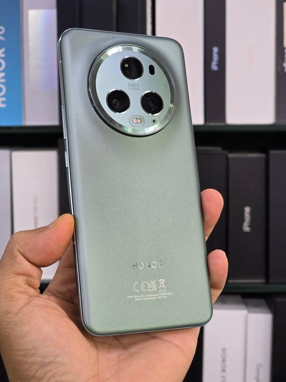 Honor Magic 5 Pro