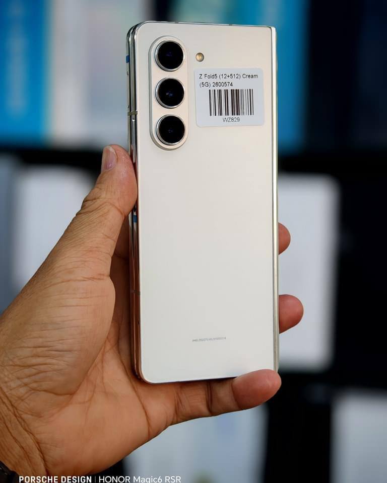 Samsung Z Fold 5