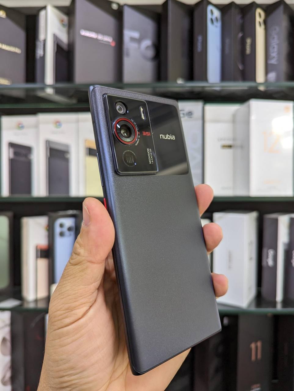 ZTE Nubia Z40 Pro